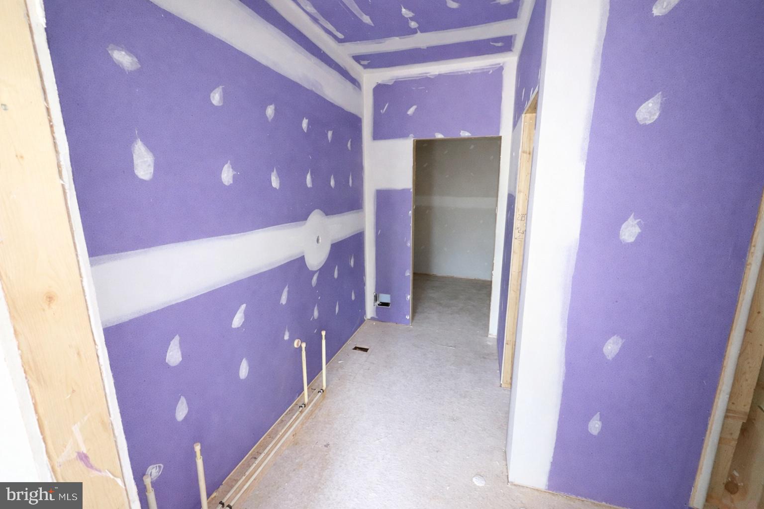 WINDFALL ACRES - Residential