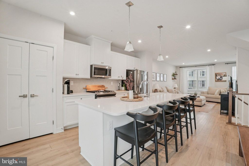 Photo of 25 Hunters Drive, GILBERTSVILLE, PA 19525 (MLS # PAMC2159244)