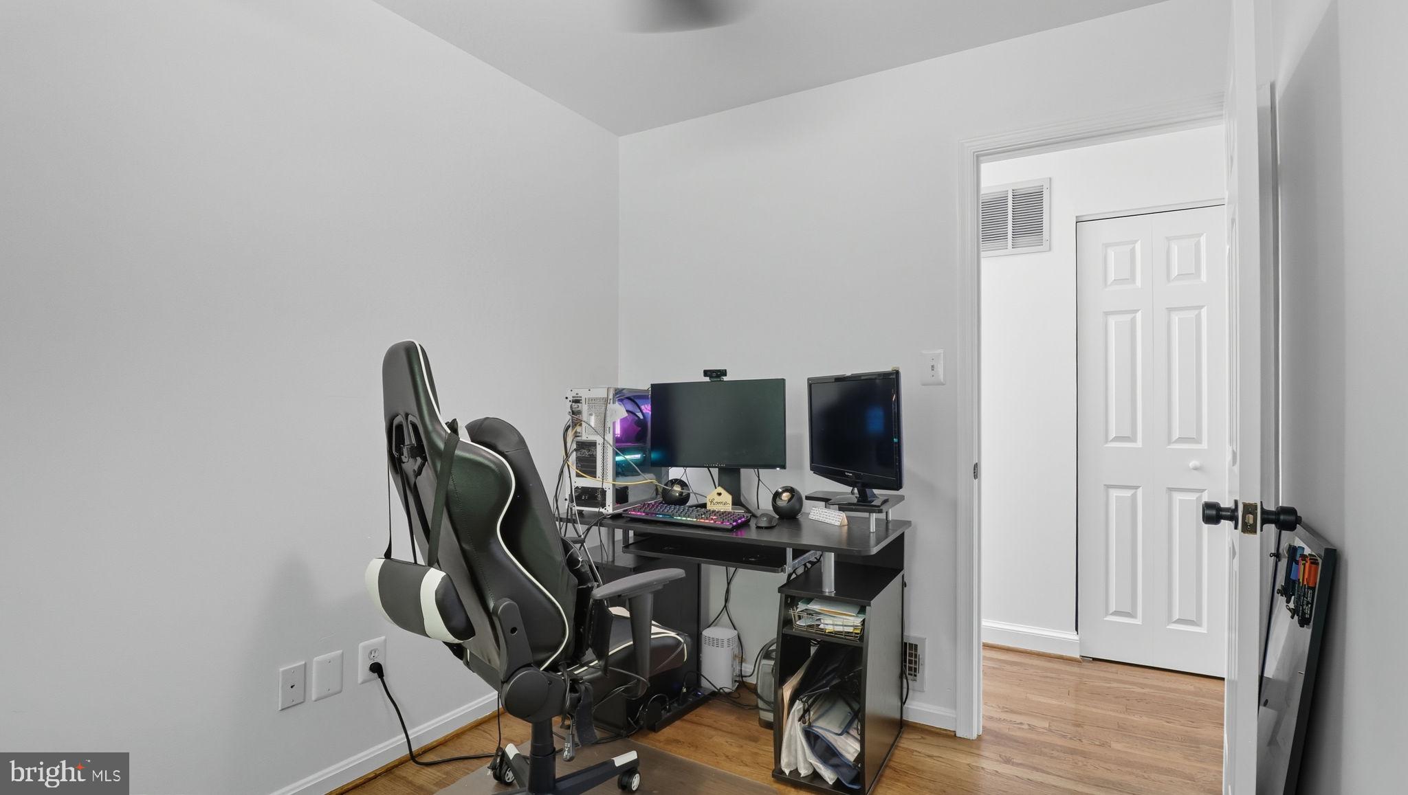 KINGS PARK - Residential