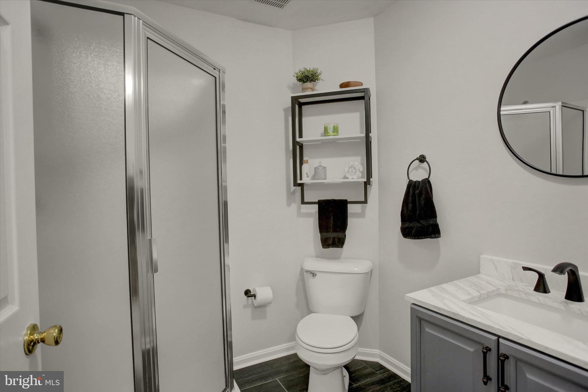 MOUNTAIN SHADOWS - Residential