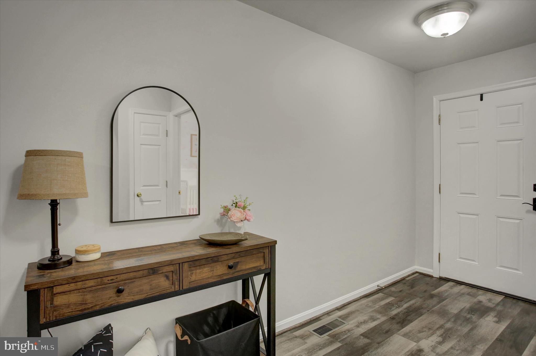 MOUNTAIN SHADOWS - Residential