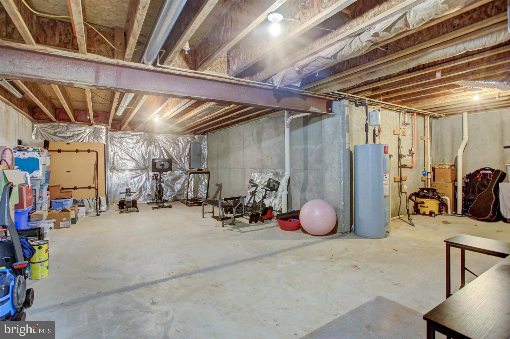 MOUNTAIN SHADOWS - Residential