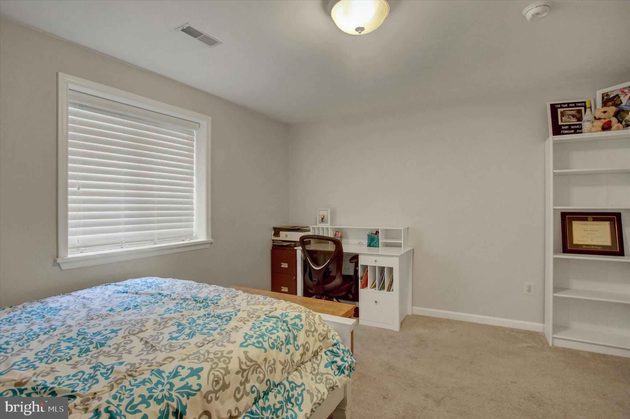 MOUNTAIN SHADOWS - Residential