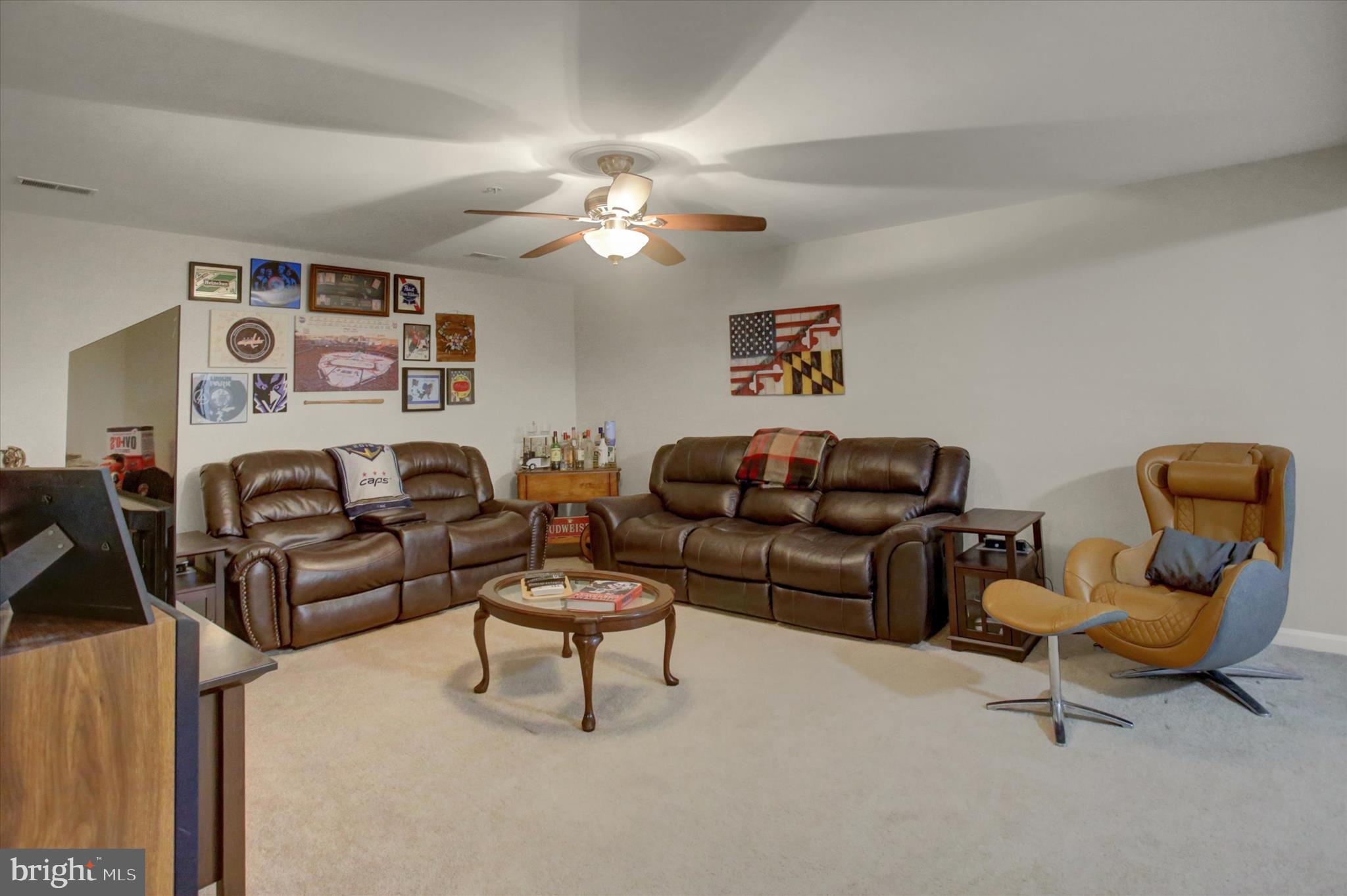 MOUNTAIN SHADOWS - Residential