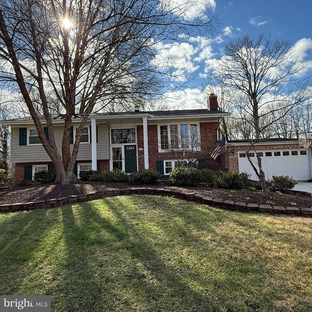 Photo of 9209 Volunteer Drive, ALEXANDRIA, VA 22309 (MLS # VAFX2297736)