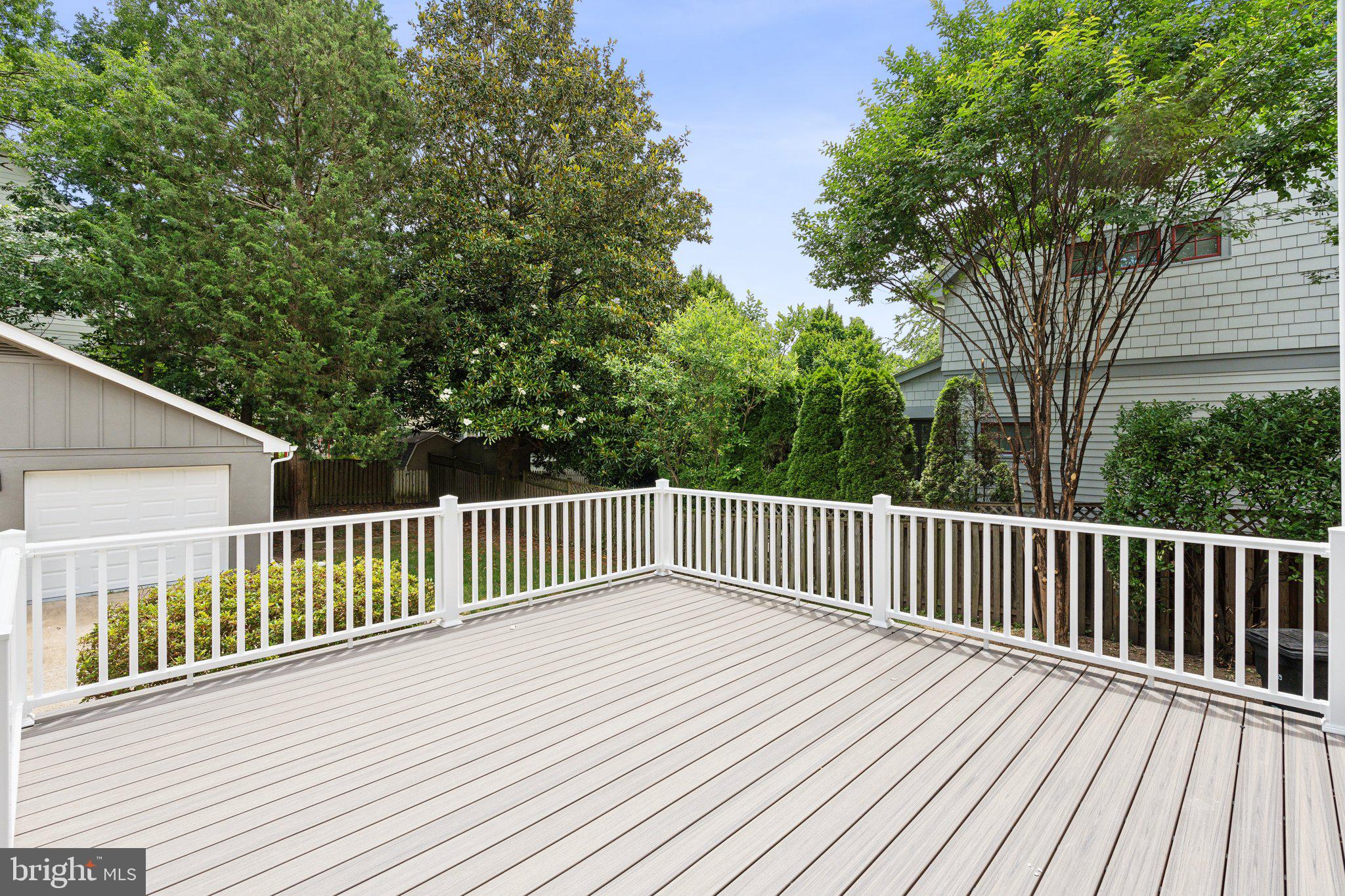 LEEWAY HEIGHTS - Residential