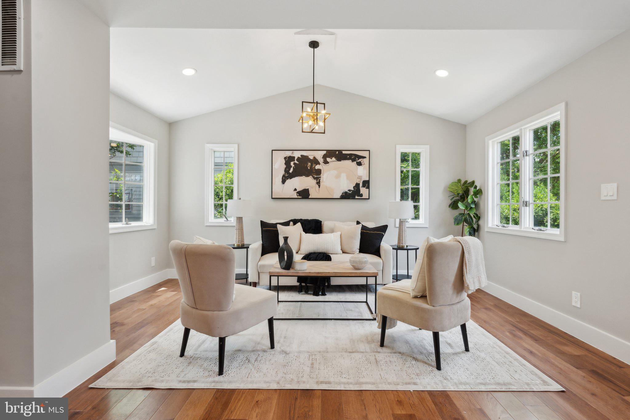 LEEWAY HEIGHTS - Residential