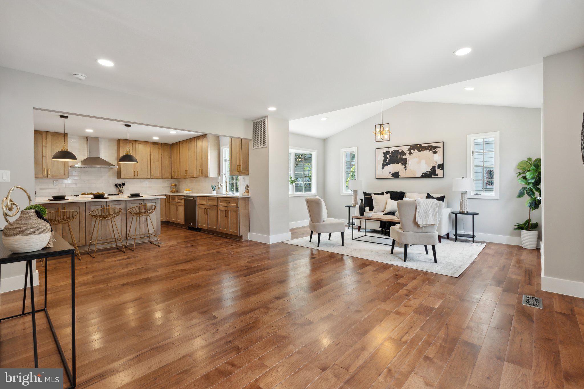 LEEWAY HEIGHTS - Residential