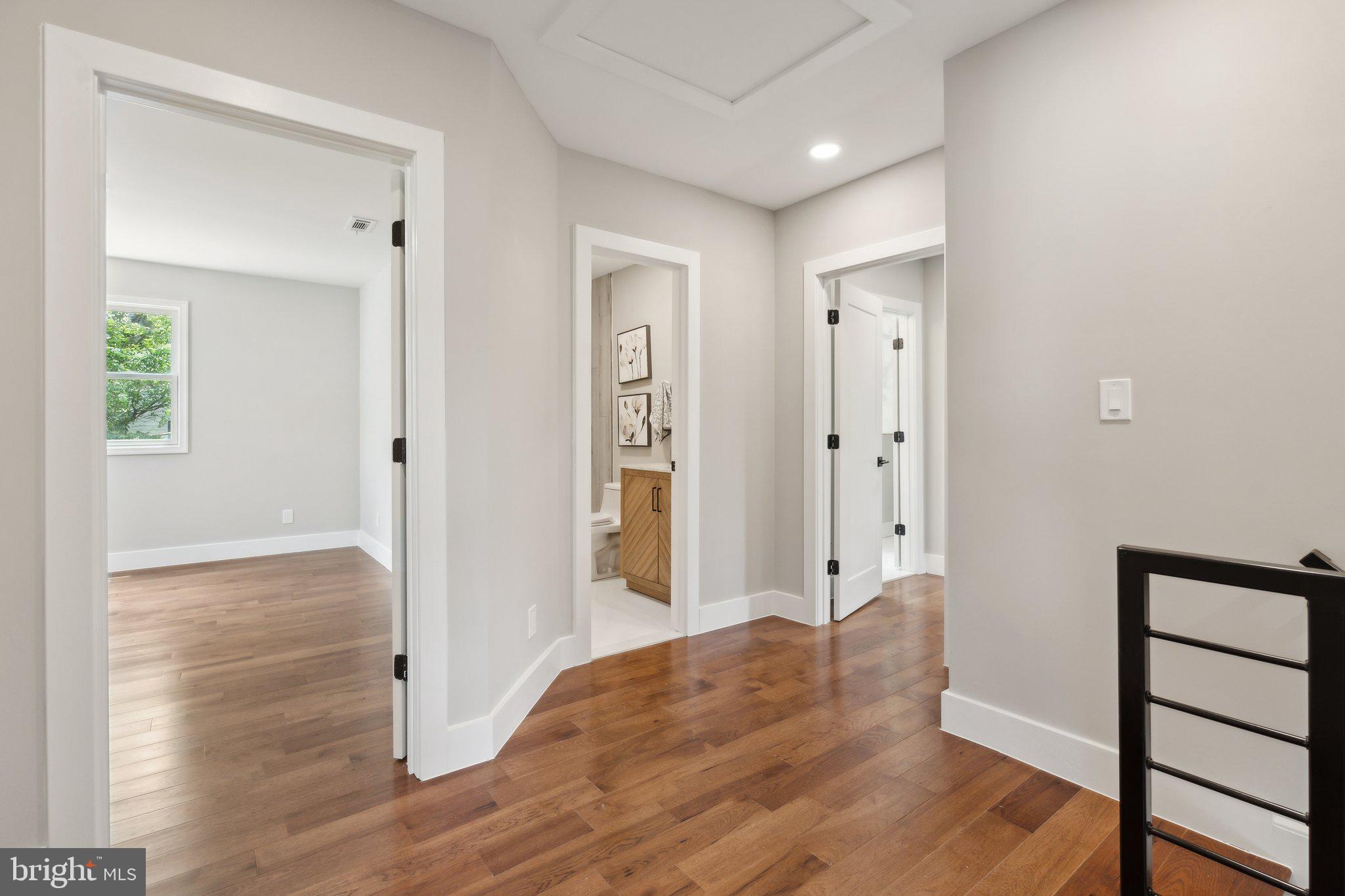 LEEWAY HEIGHTS - Residential