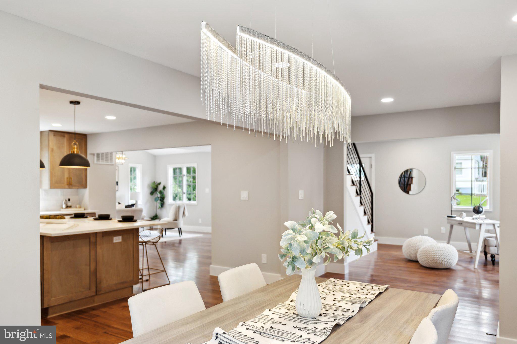 LEEWAY HEIGHTS - Residential