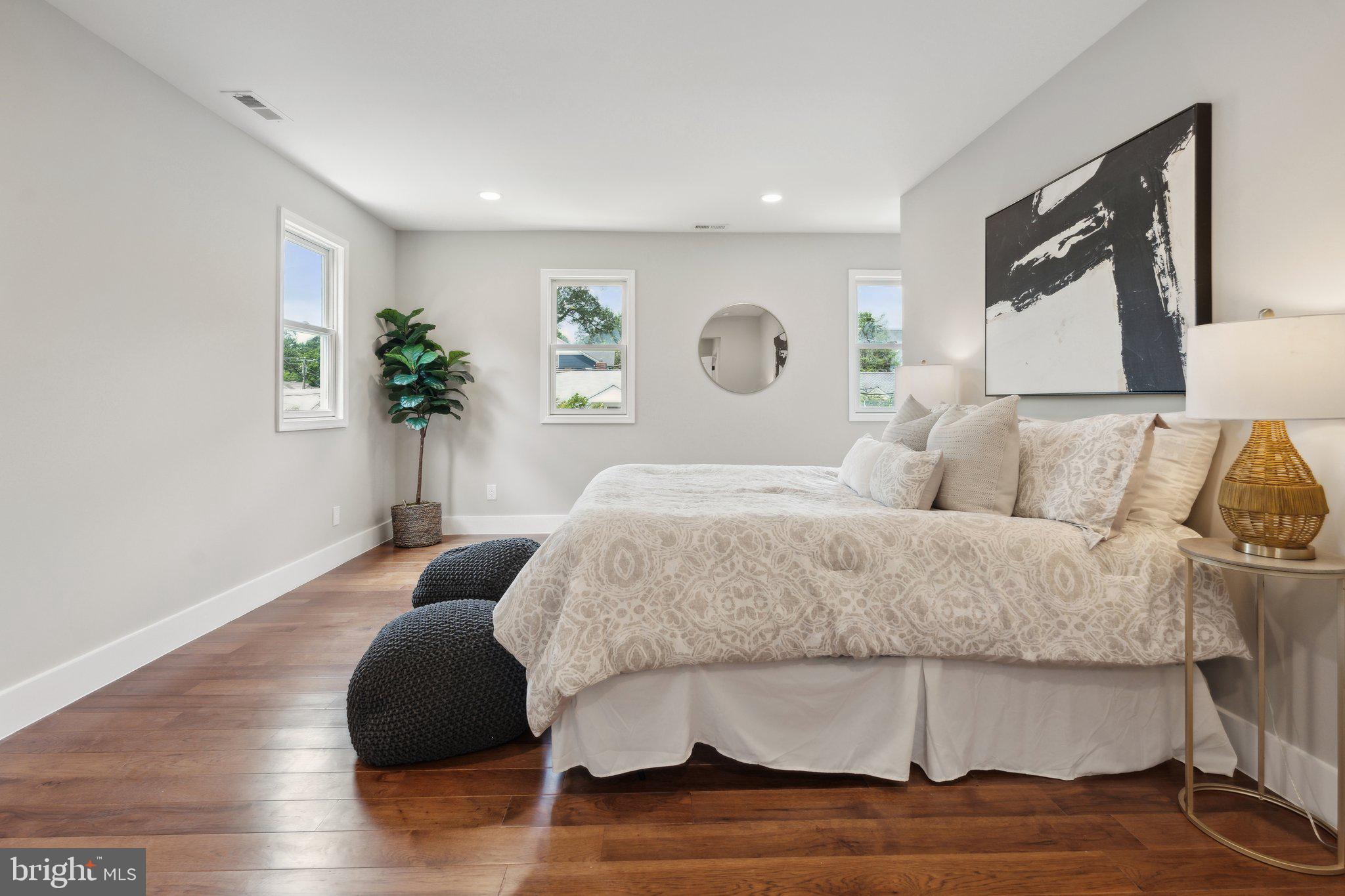 LEEWAY HEIGHTS - Residential