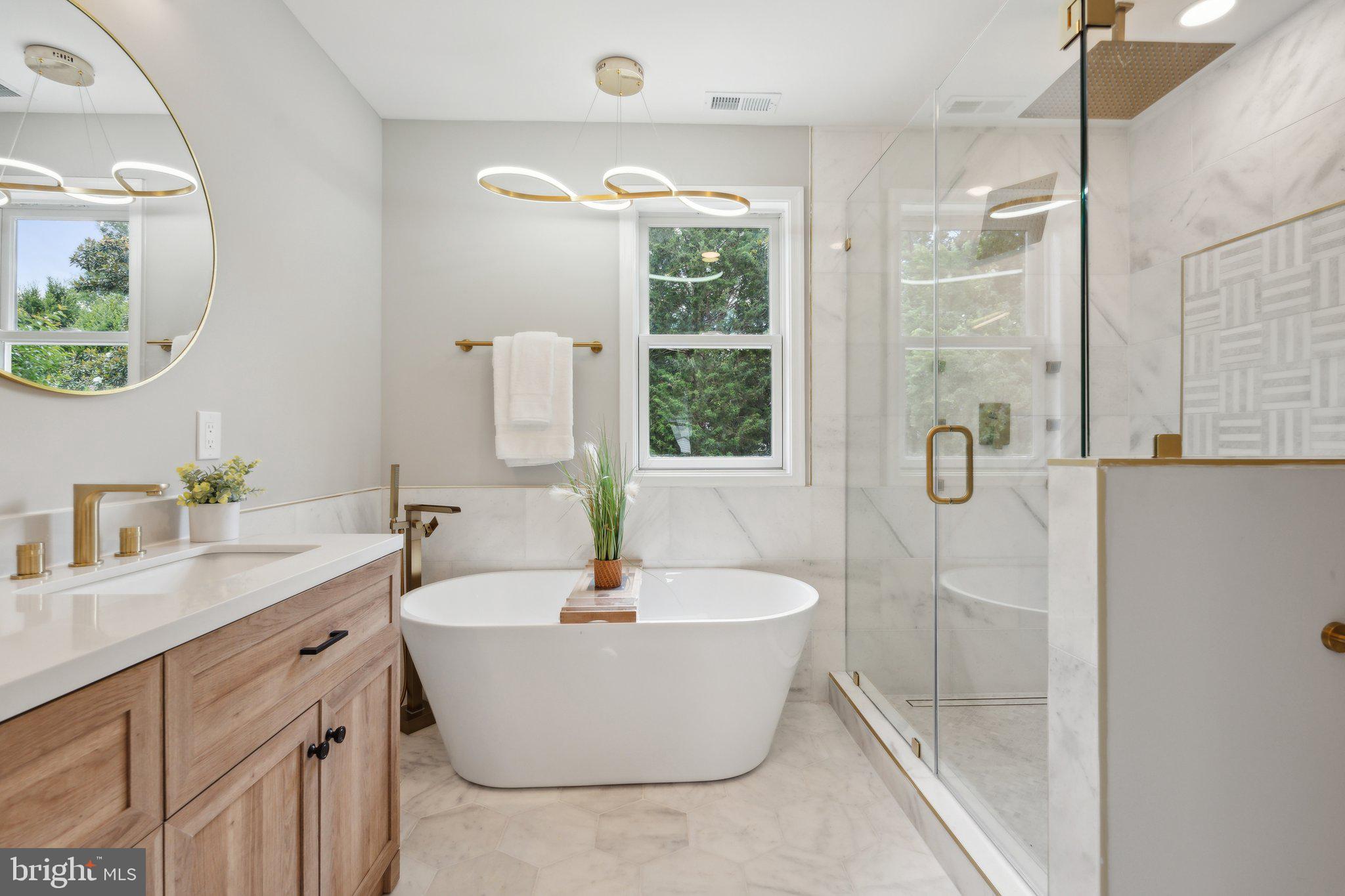 LEEWAY HEIGHTS - Residential