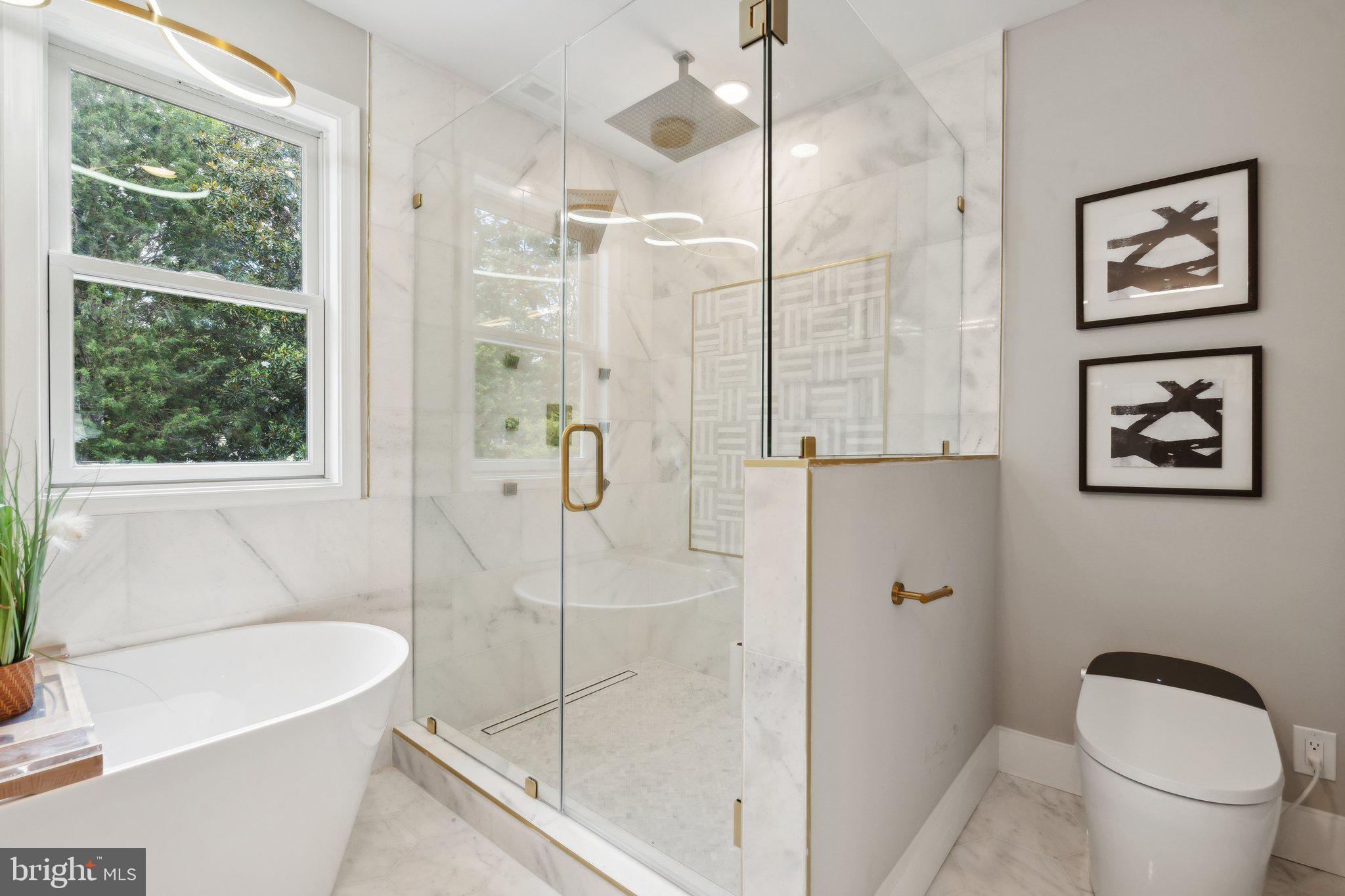 LEEWAY HEIGHTS - Residential