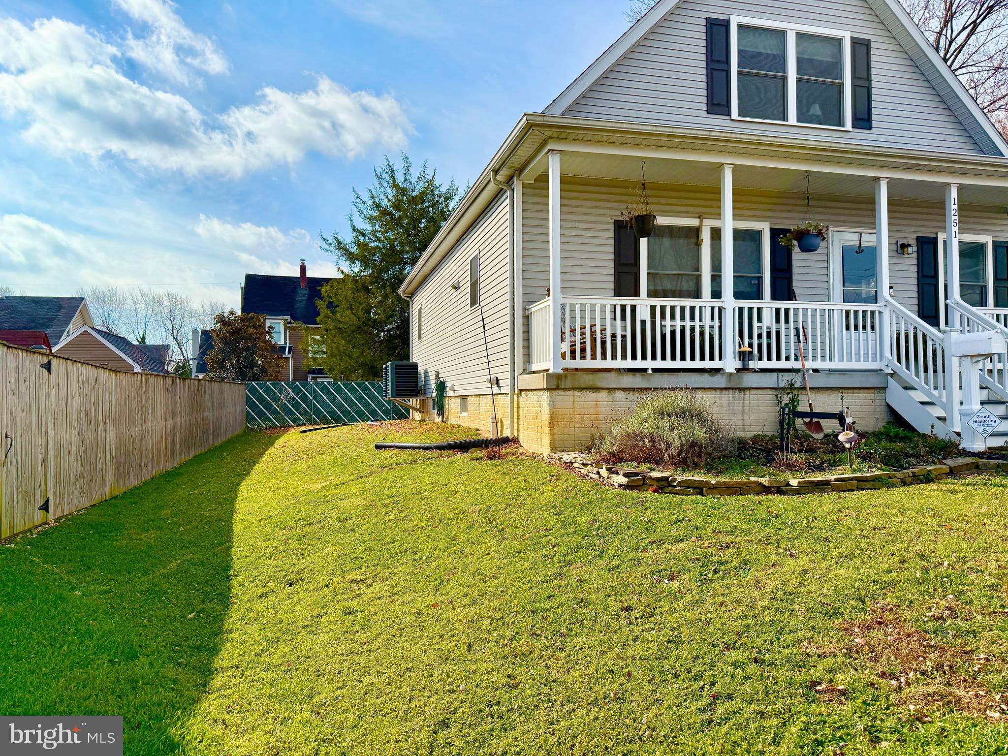 LINDEN HEIGHTS - Residential