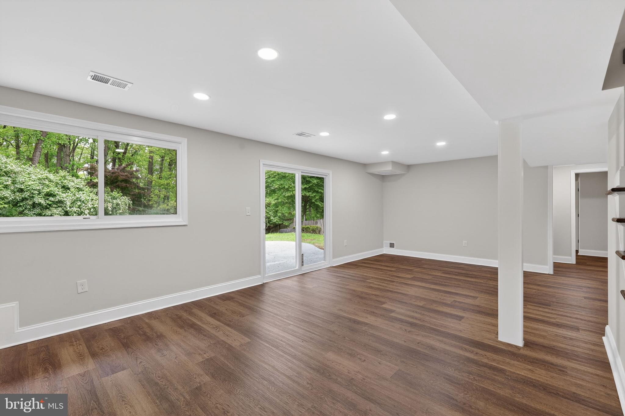 WEST END PARK - Residential