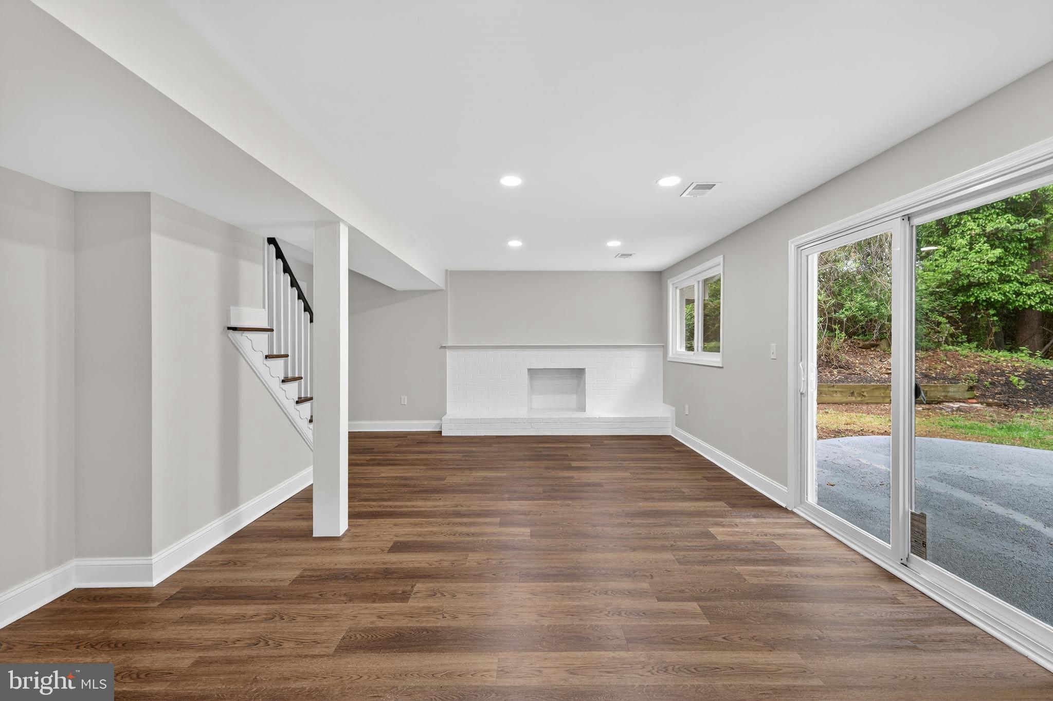 WEST END PARK - Residential