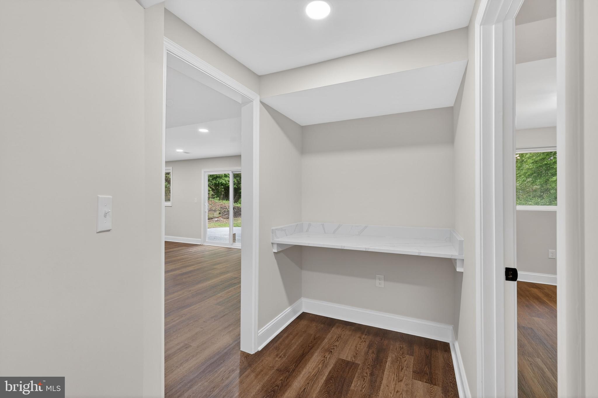 WEST END PARK - Residential