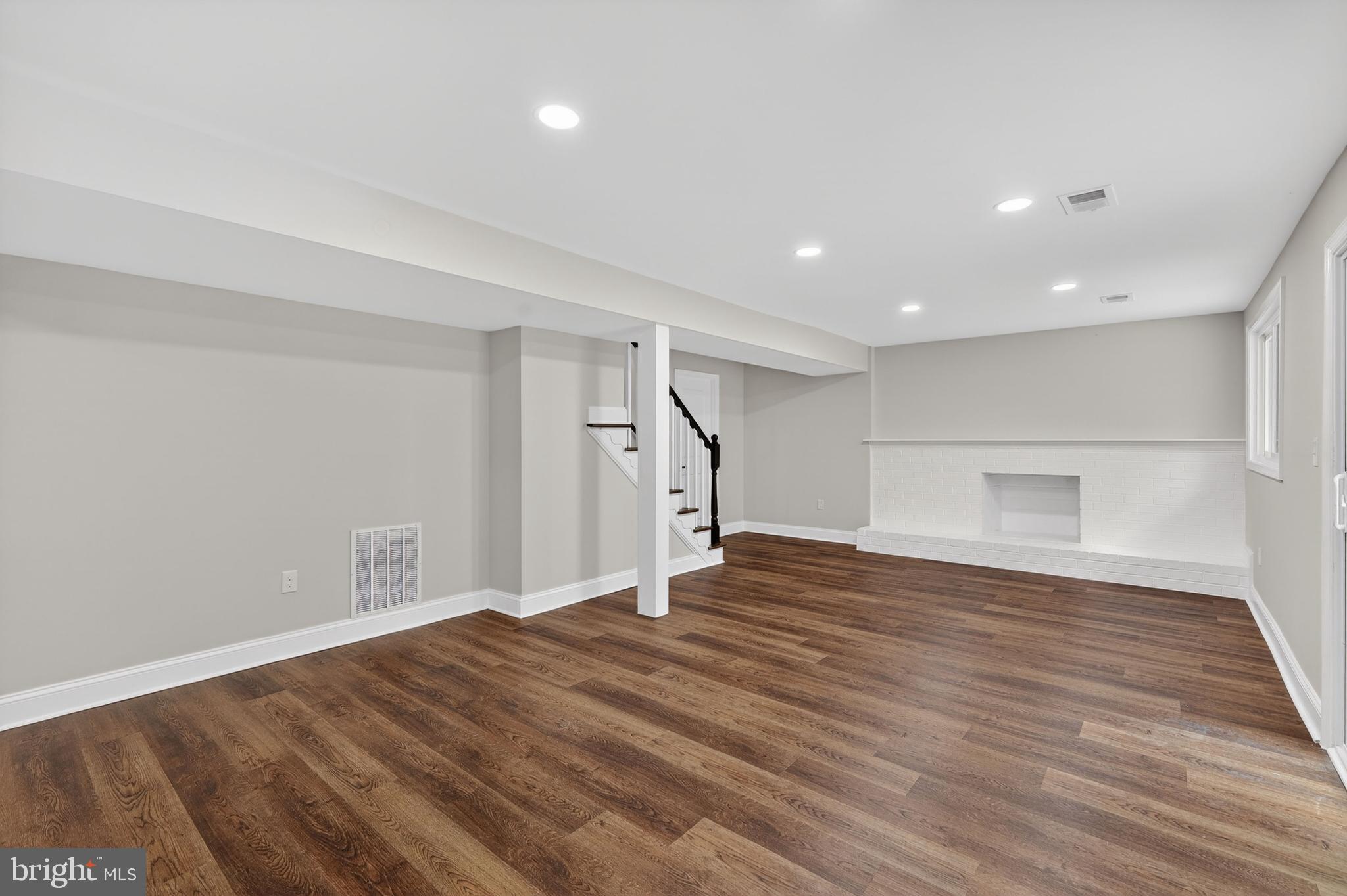 WEST END PARK - Residential