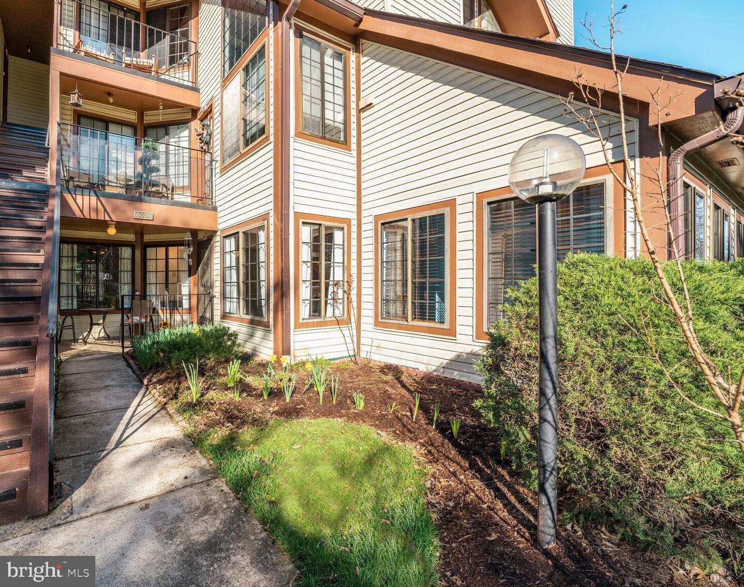 TIERS OF MANCHESTER LAKES - Residential