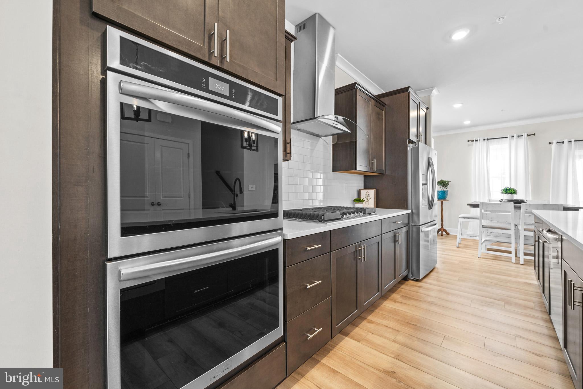 THE WOODS AT MYRTLE POINT - Residential