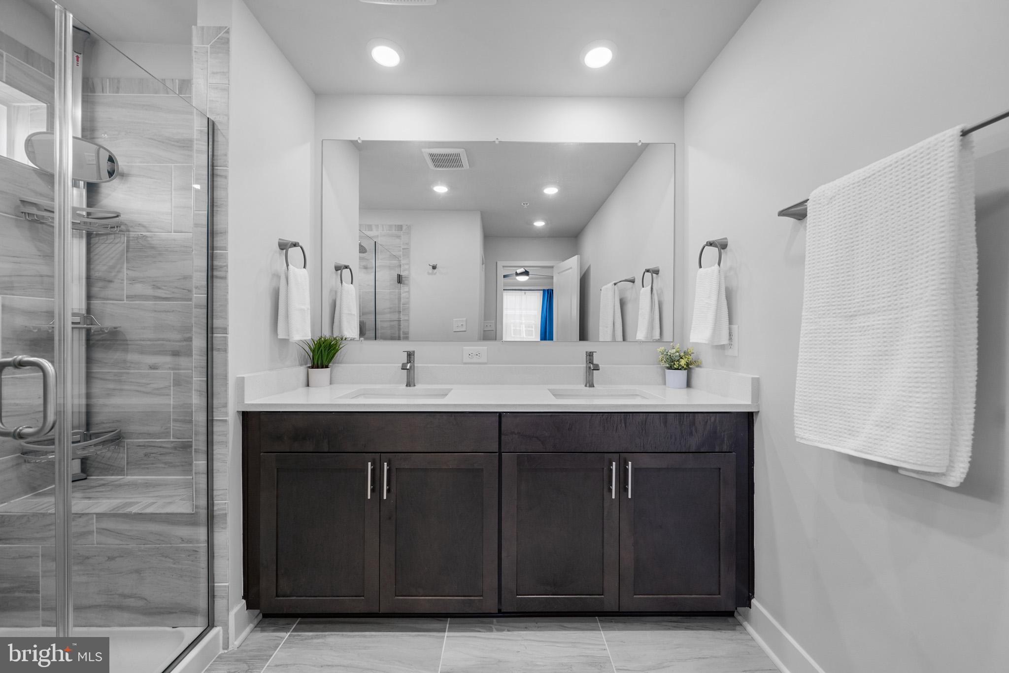 THE WOODS AT MYRTLE POINT - Residential