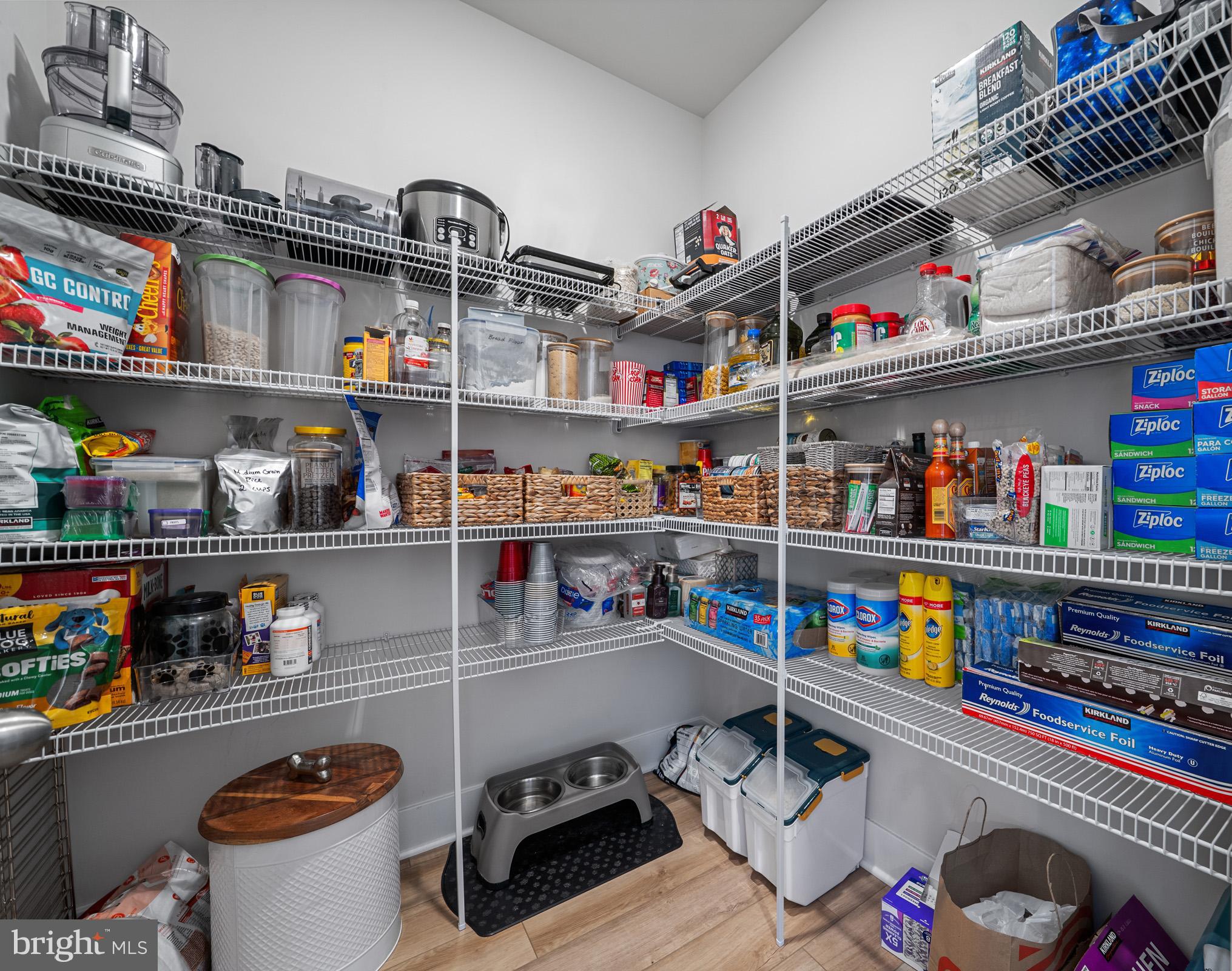 THE WOODS AT MYRTLE POINT - Residential