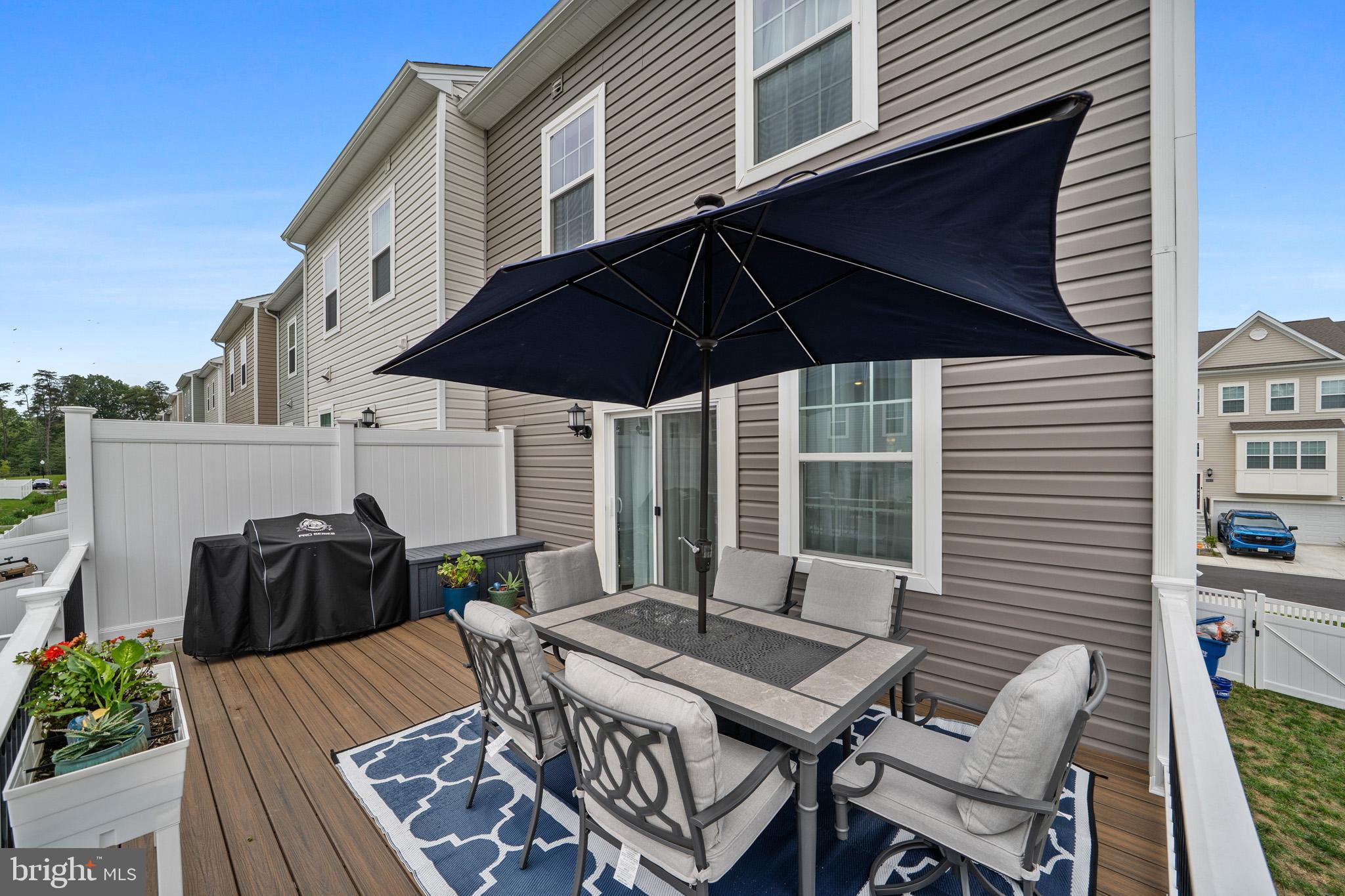 THE WOODS AT MYRTLE POINT - Residential