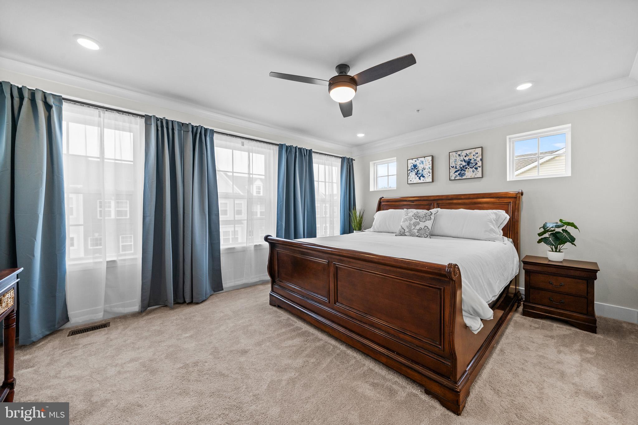 THE WOODS AT MYRTLE POINT - Residential