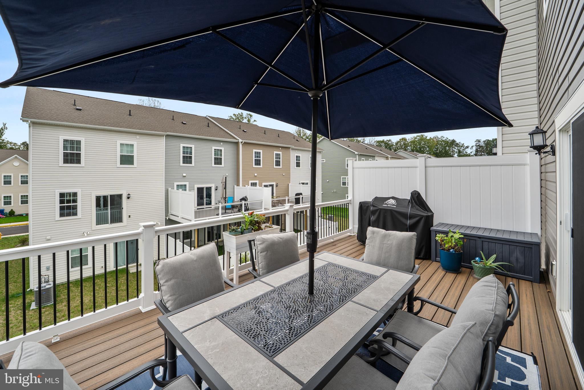 THE WOODS AT MYRTLE POINT - Residential