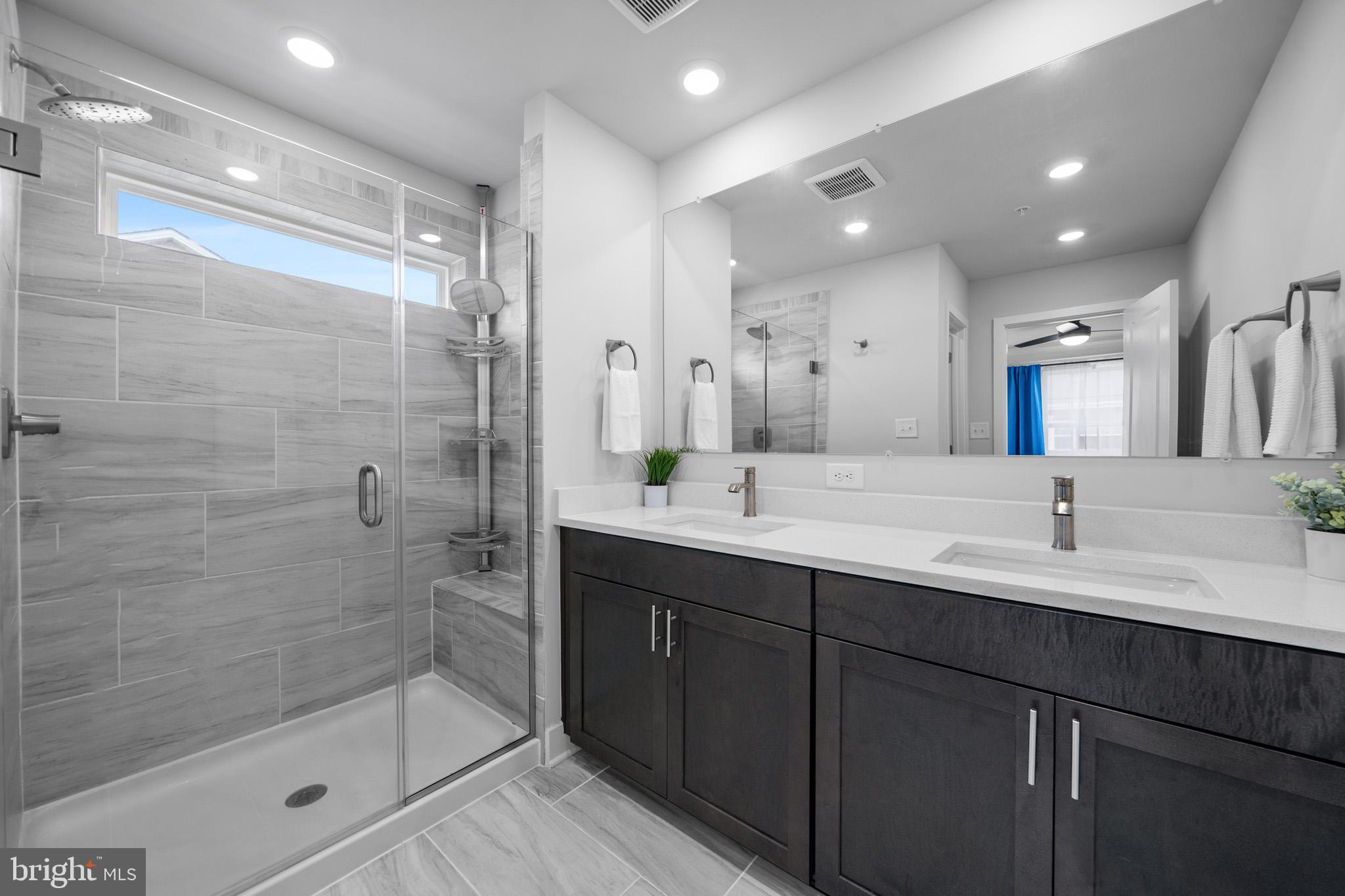 THE WOODS AT MYRTLE POINT - Residential