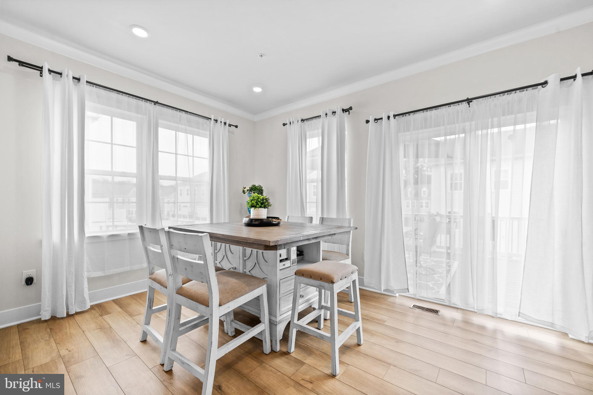 THE WOODS AT MYRTLE POINT - Residential