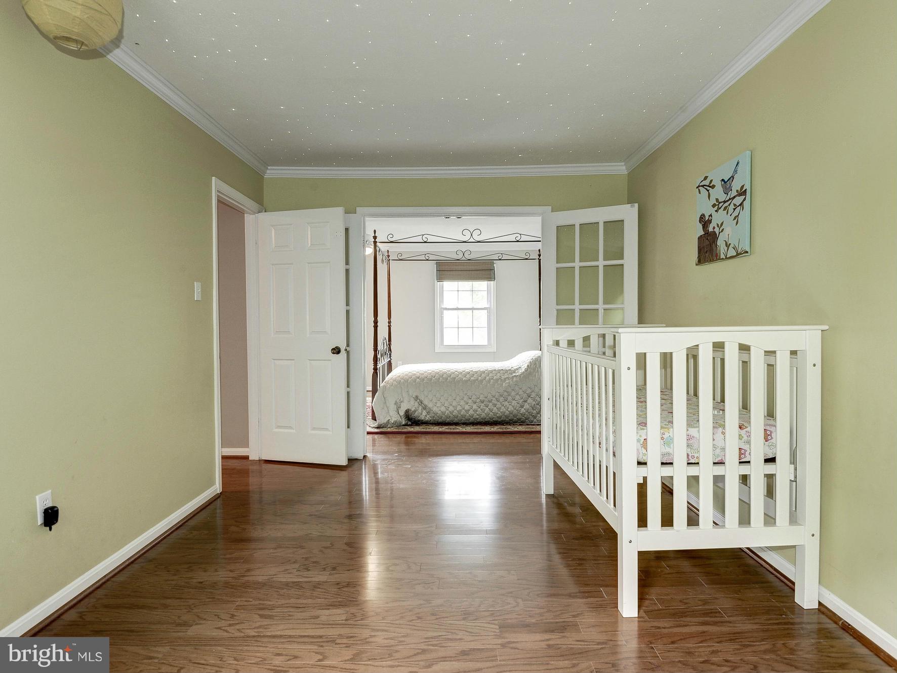 ENVIRONS - Residential