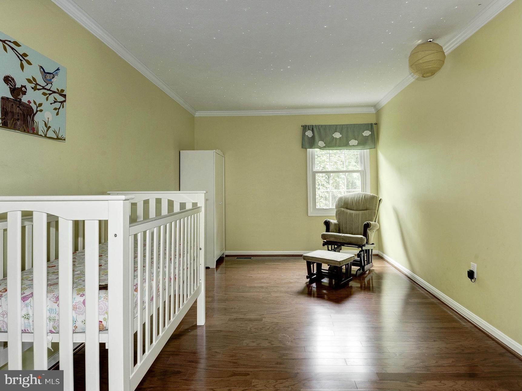 ENVIRONS - Residential