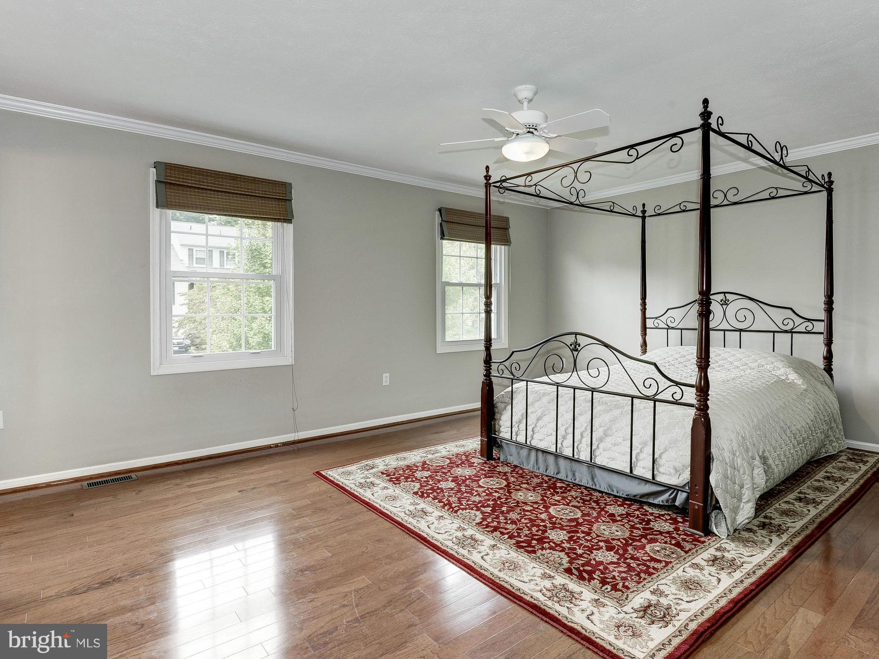 ENVIRONS - Residential