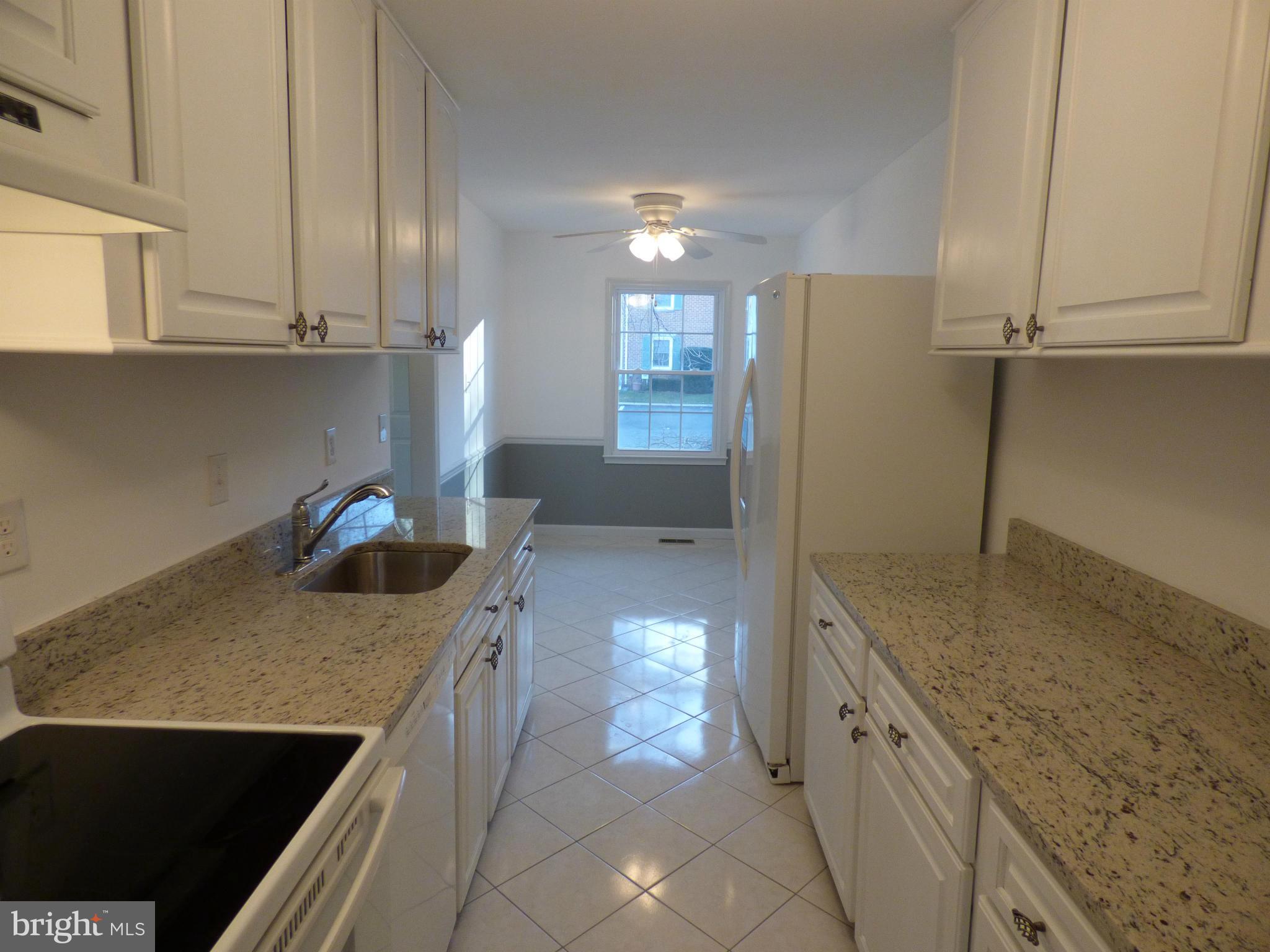 DIAMOND FARMS - Residential