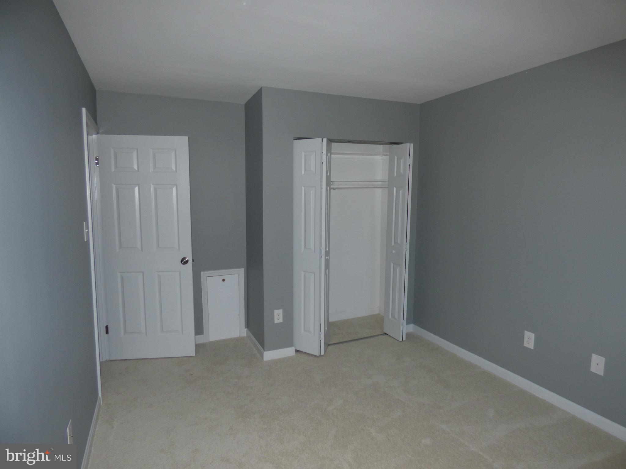 DIAMOND FARMS - Residential