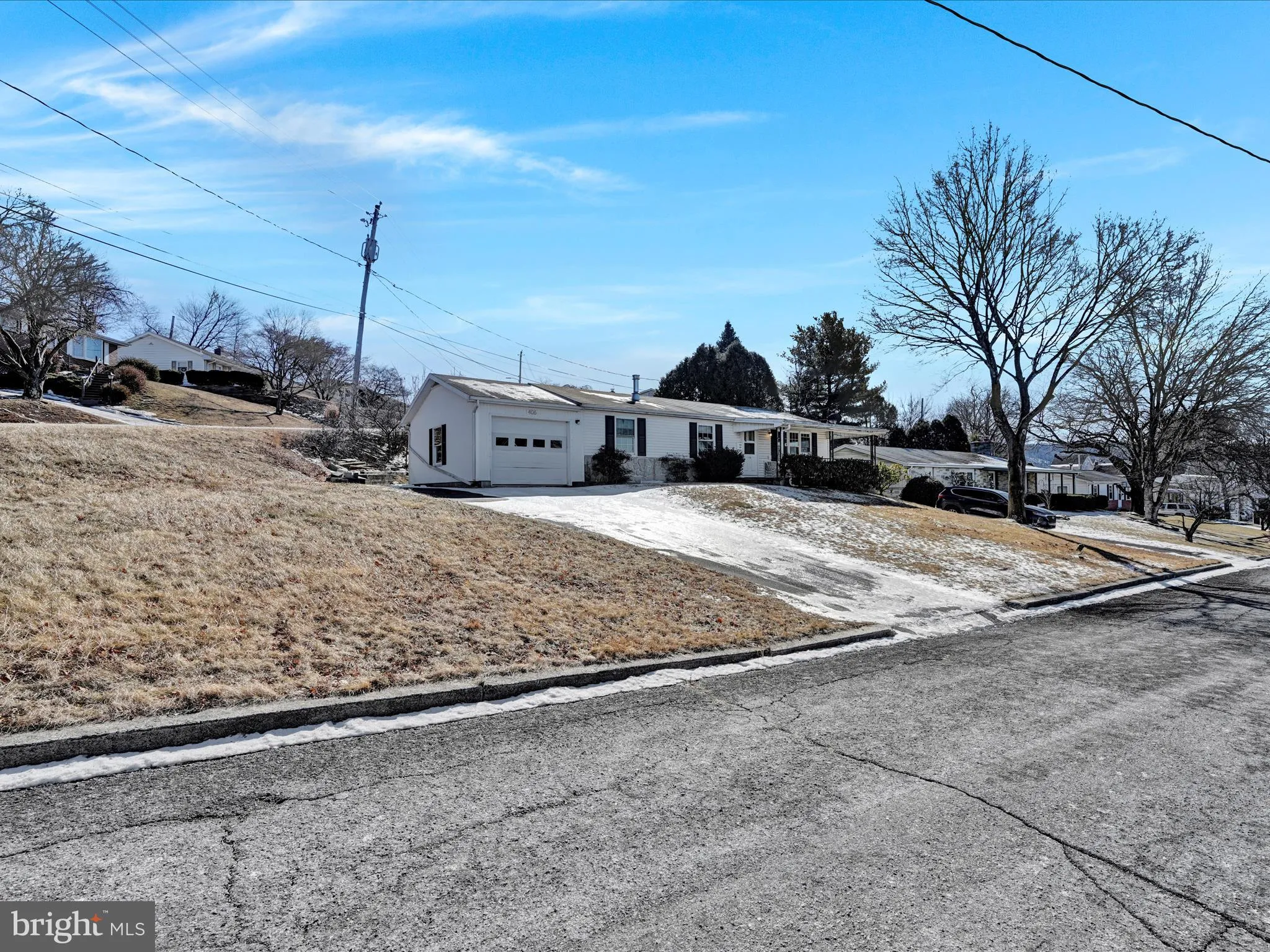 Schuylkill Haven, Pennsylvania 17972, United States, 2 Bedrooms Bedrooms, ,1 BathroomBathrooms,Residential,Pending,3348