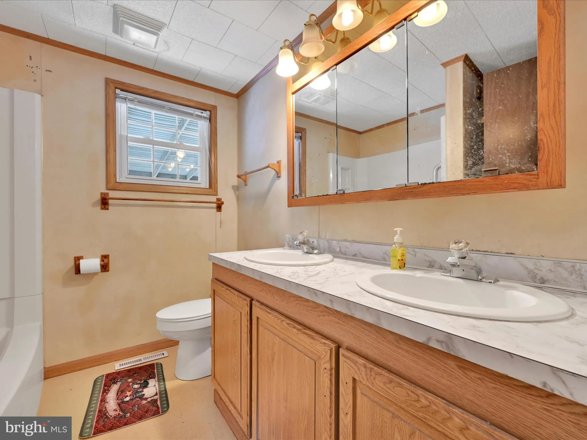 Schuylkill Haven, Pennsylvania 17972, United States, 2 Bedrooms Bedrooms, ,1 BathroomBathrooms,Residential,Pending,3348