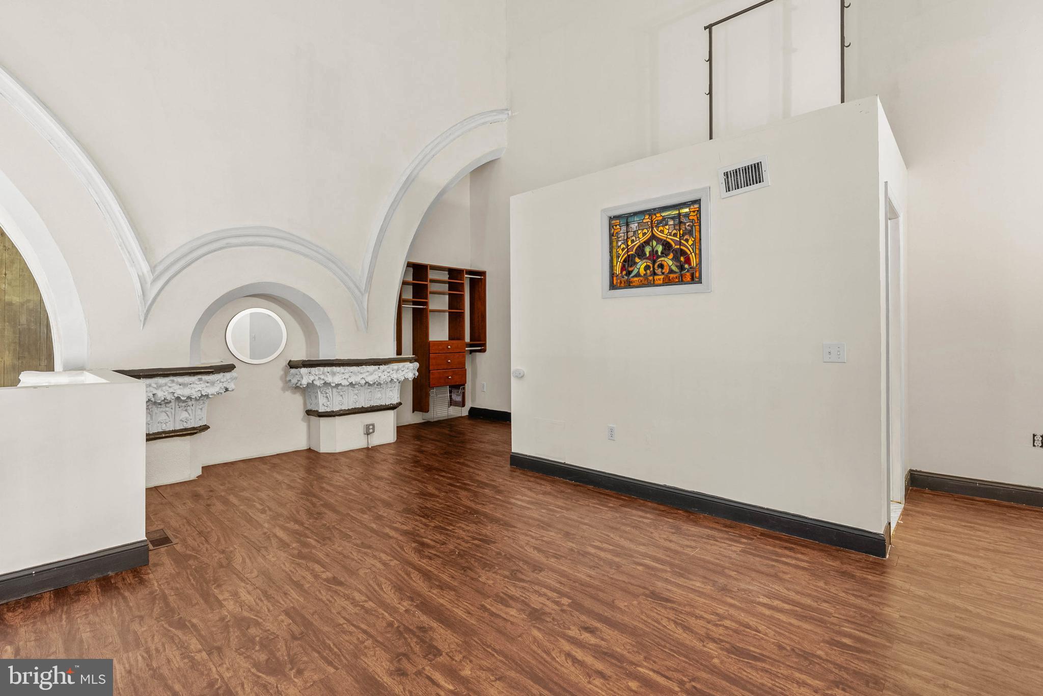 MANAYUNK - Residential Lease