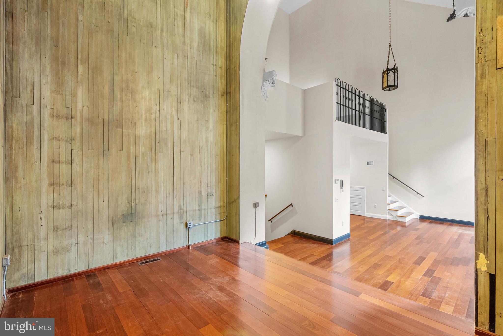 MANAYUNK - Residential Lease