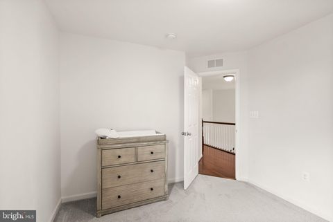listing image 50