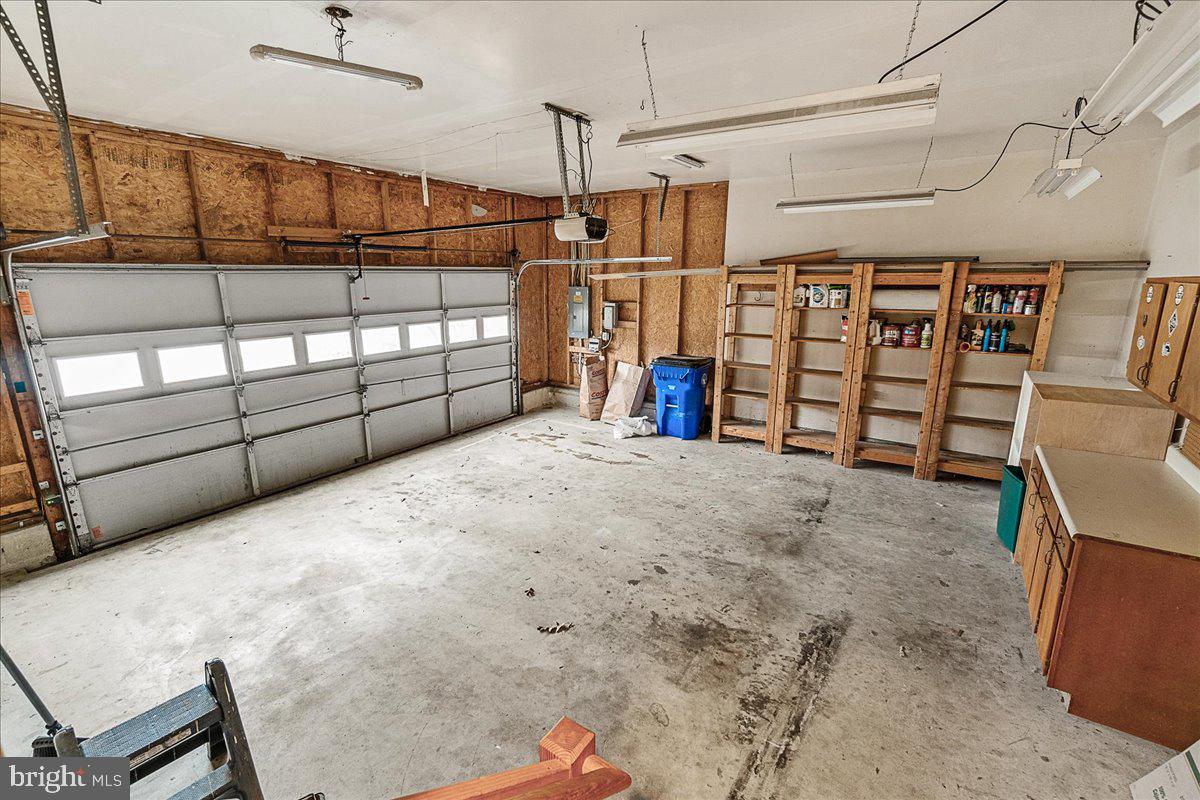 WOODSPRING AT NEW MARKET - Residential