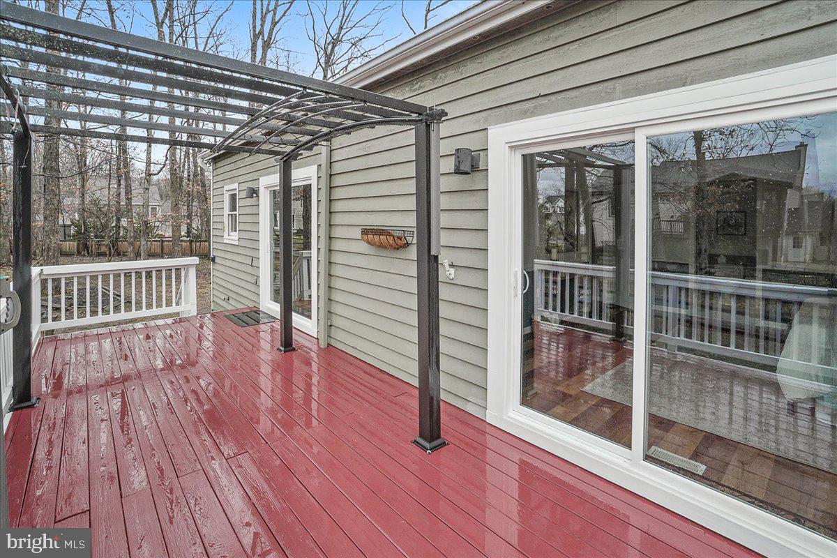 WOODSPRING AT NEW MARKET - Residential