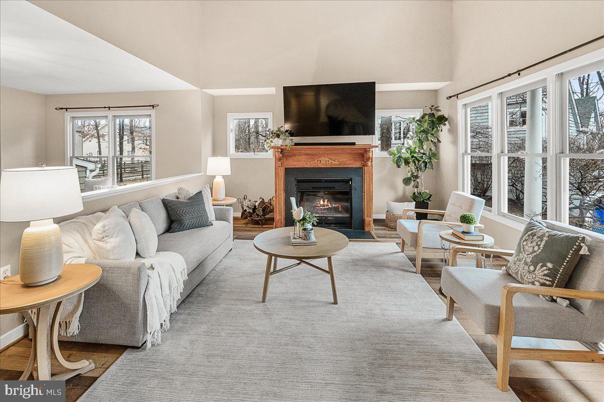 WOODSPRING AT NEW MARKET - Residential