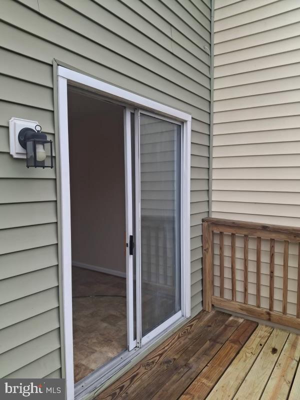 ARBORY CONDO-PHASE 9> - Residential