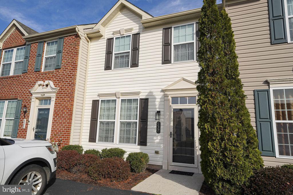 Welcome to 537 White Pine Drive—an exceptional opportunity to own a beautifully maintained 2-bedroom, 1-bath townhouse in the highly sought-after and sold-out neighborhood of Cedar Commons in Fruitland, MD. Boasting 1,280 square feet of comfortable living space and built in 2009, this home offers the perfect blend of convenience, comfort, and low-maintenance living. Step inside to find an open and inviting floor plan with generous natural light throughout. The spacious living area flows seamlessly into the kitchen and dining space—perfect for relaxing or entertaining. Upstairs, two well-appointed bedrooms share a full bath and provide ample storage space. Enjoy the benefits of a low HOA fee that includes front and back lawn care, giving you more time to enjoy life. Located just minutes from Salisbury University, shopping, restaurants, and everyday essentials, this townhome is ideal for first-time buyers, downsizers, or investors. Don't miss your chance to be part of the Cedar Commons community—where comfort, convenience, and location come together!
📍 Schedule your private tour today!