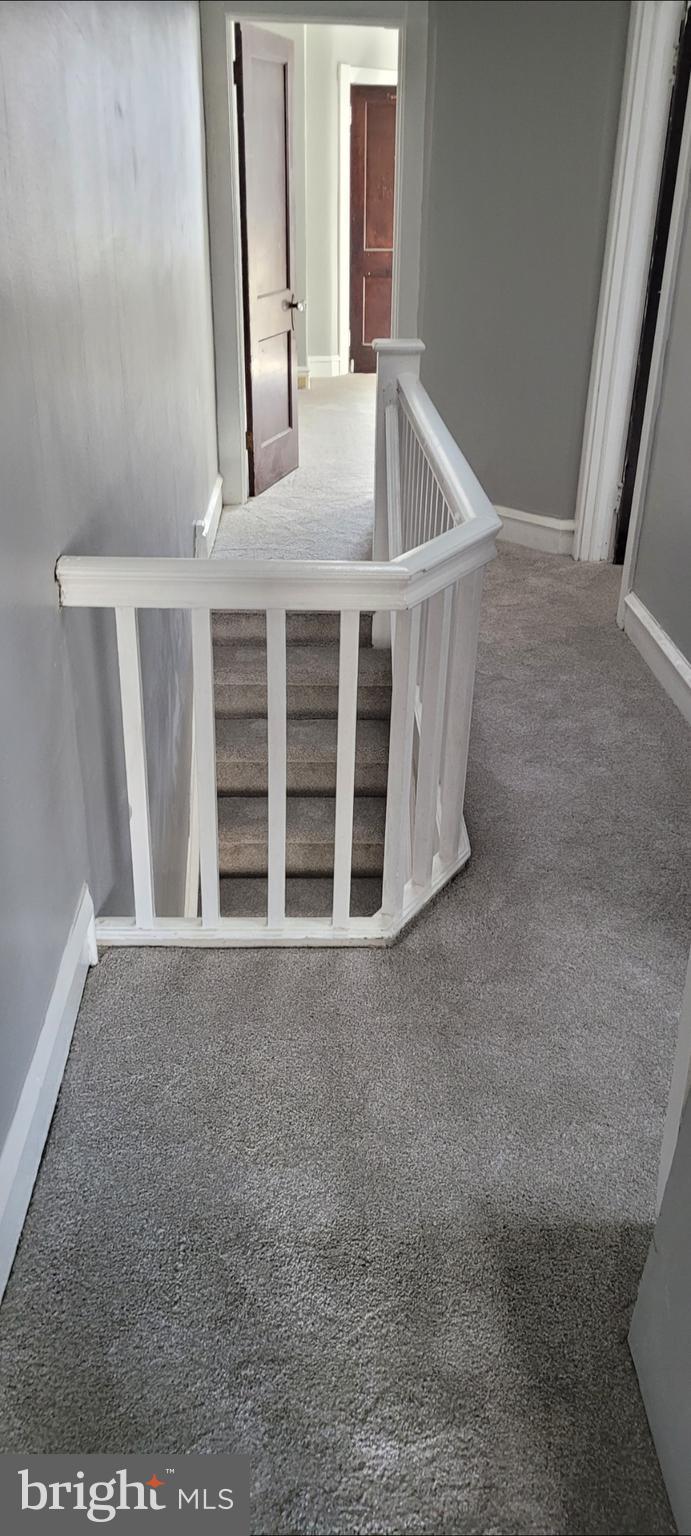 WEST OAK LANE - Residential Lease