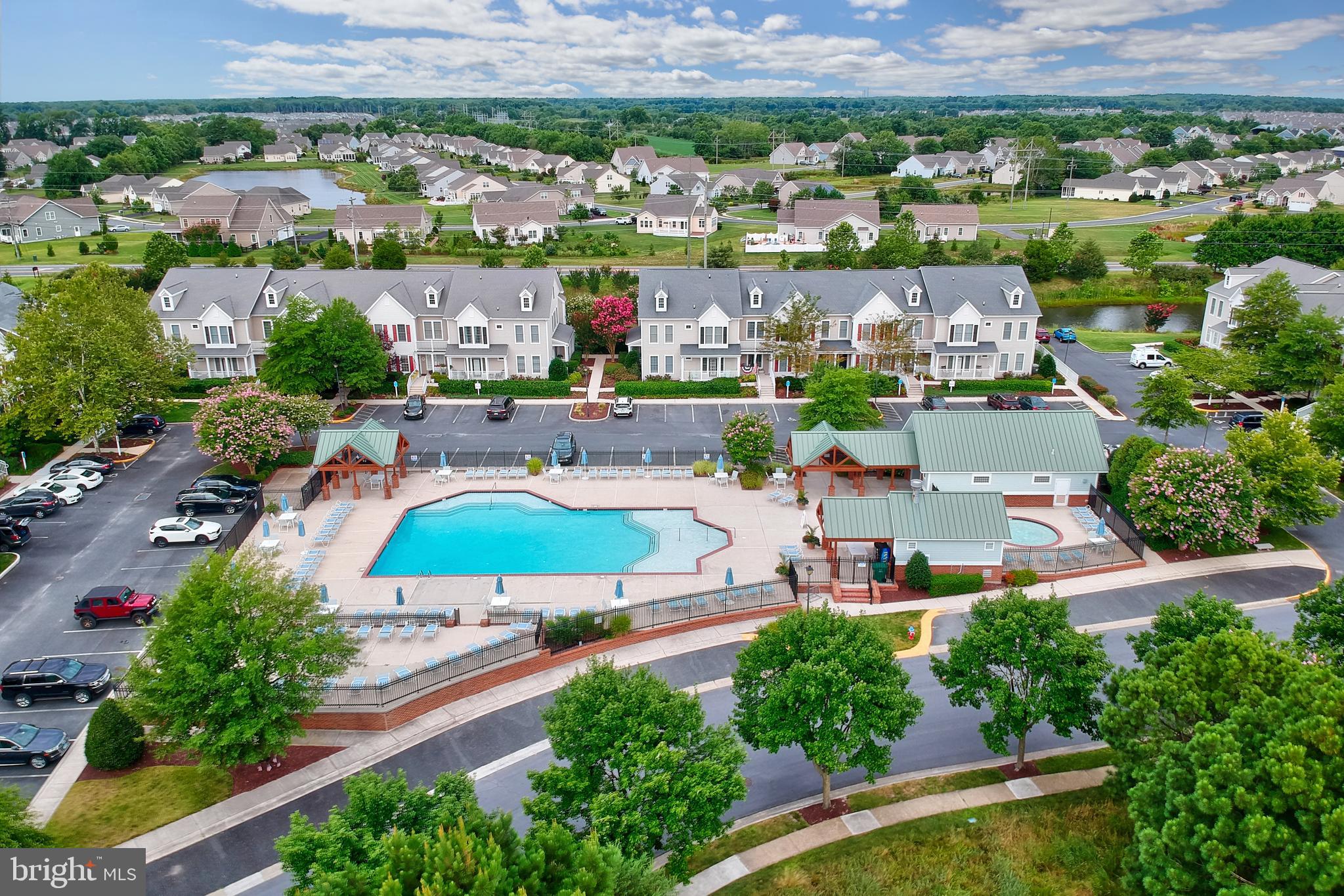 132 OCTOBER GLORY AVENUE F