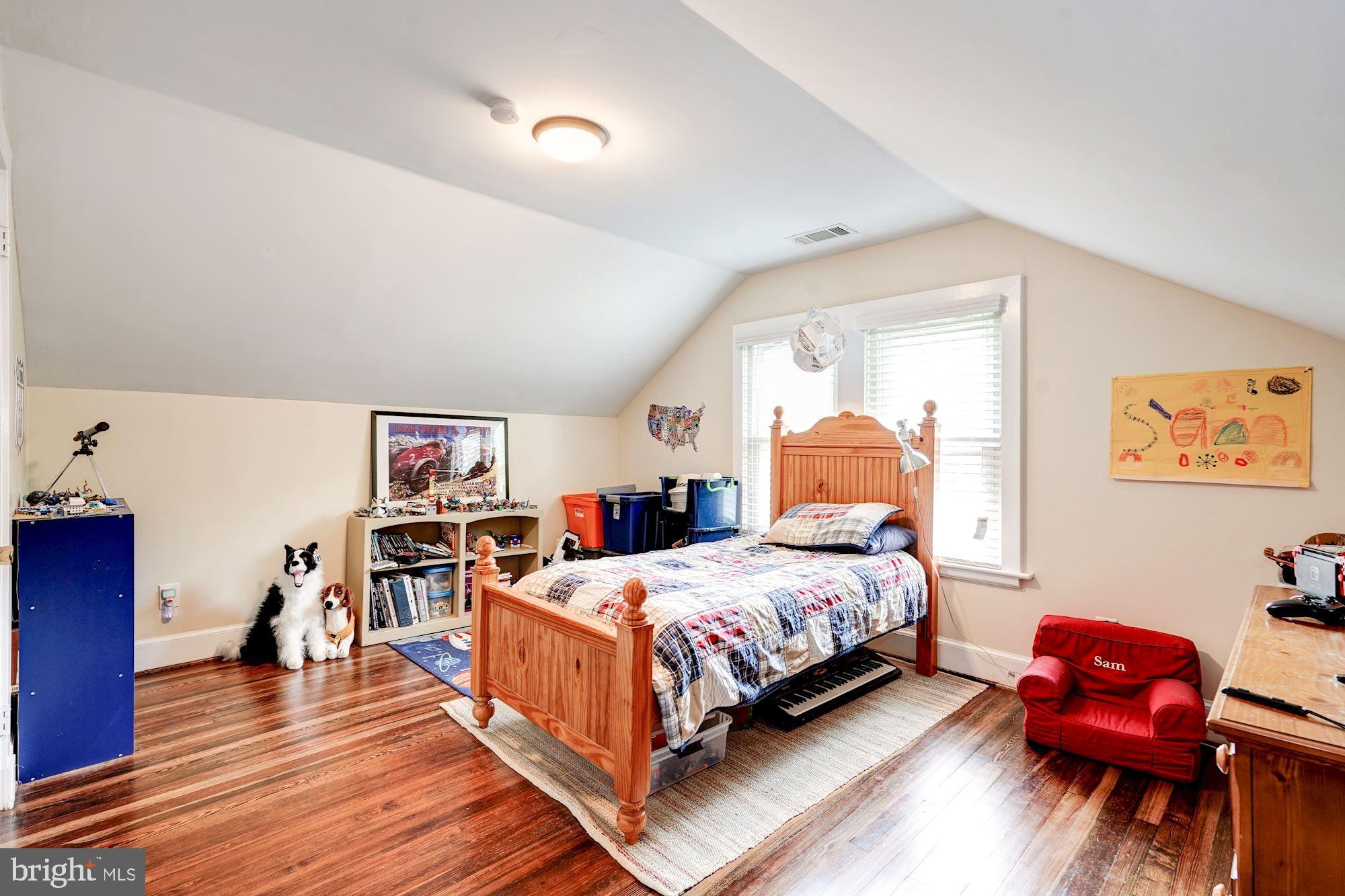 ASHTON HEIGHTS - Residential Lease