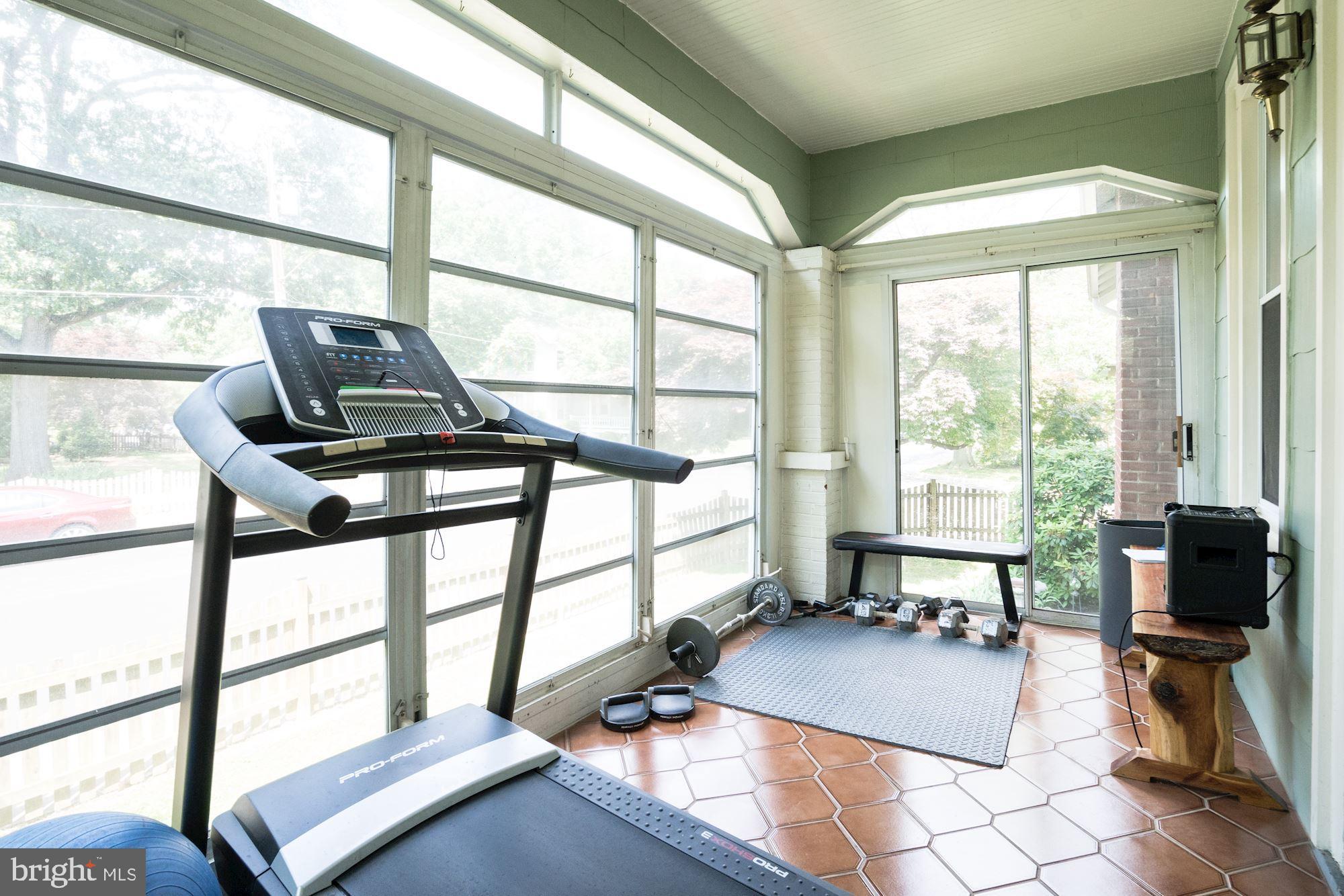 ASHTON HEIGHTS - Residential Lease